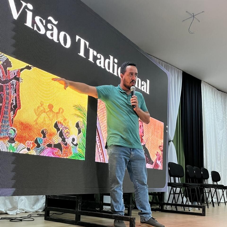 Fred Moraes em atuação